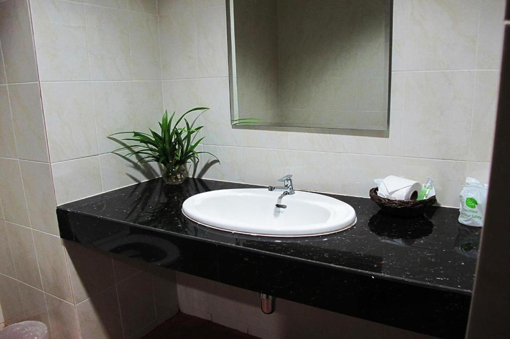 Be Fine Sabuy Hotel&Resort Surat Thani Exterior foto